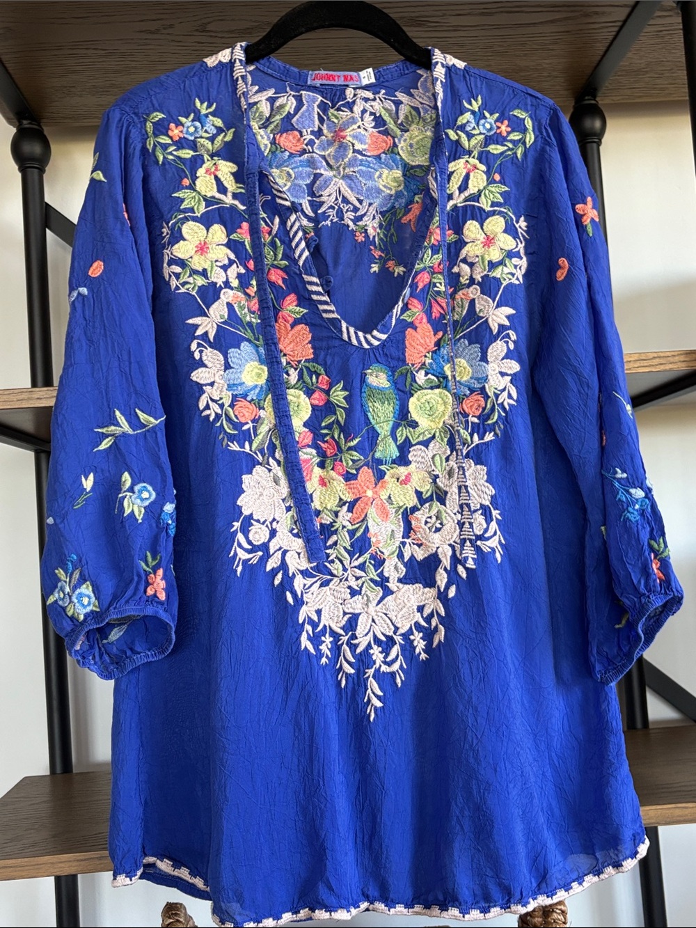 Johnny Was Cobalt Blue Embroidered V-Neck Tunic and a JW Bag - Picture 2 of 12